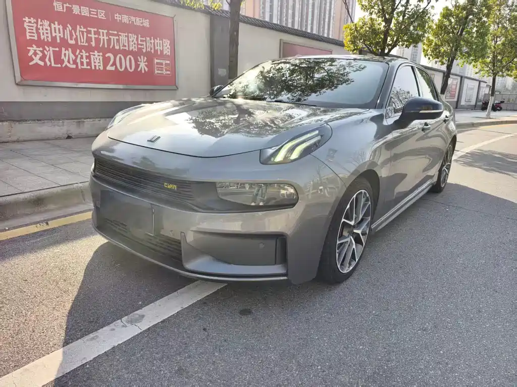 Lynk & Co 03 2021