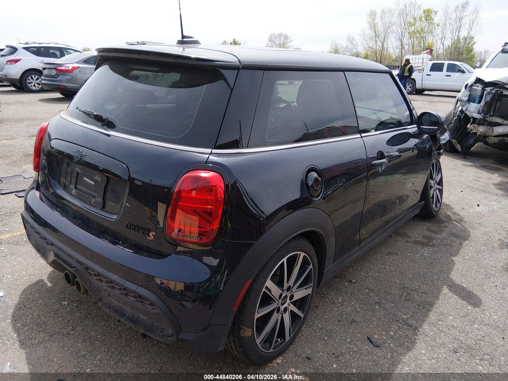 Mini Hardtop 2023