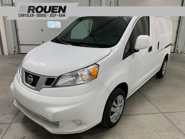 Nissan NV200 2021