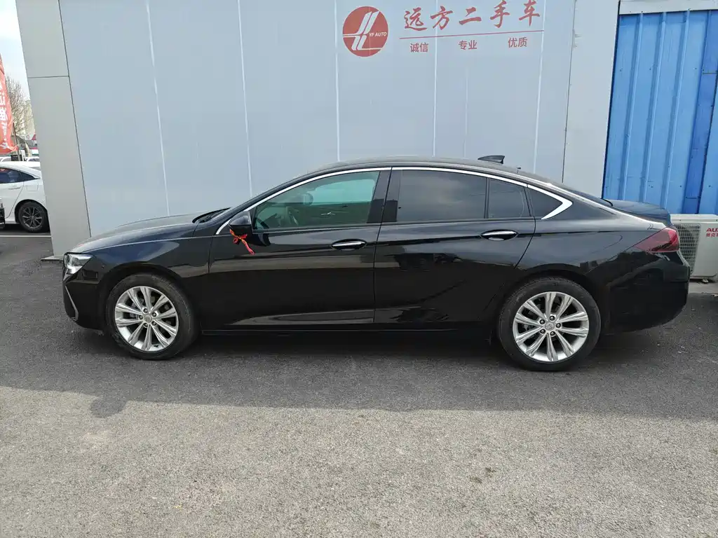 Buick Regal 2024