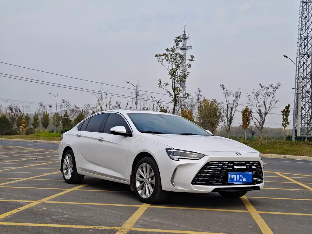 Buick Regal 2024