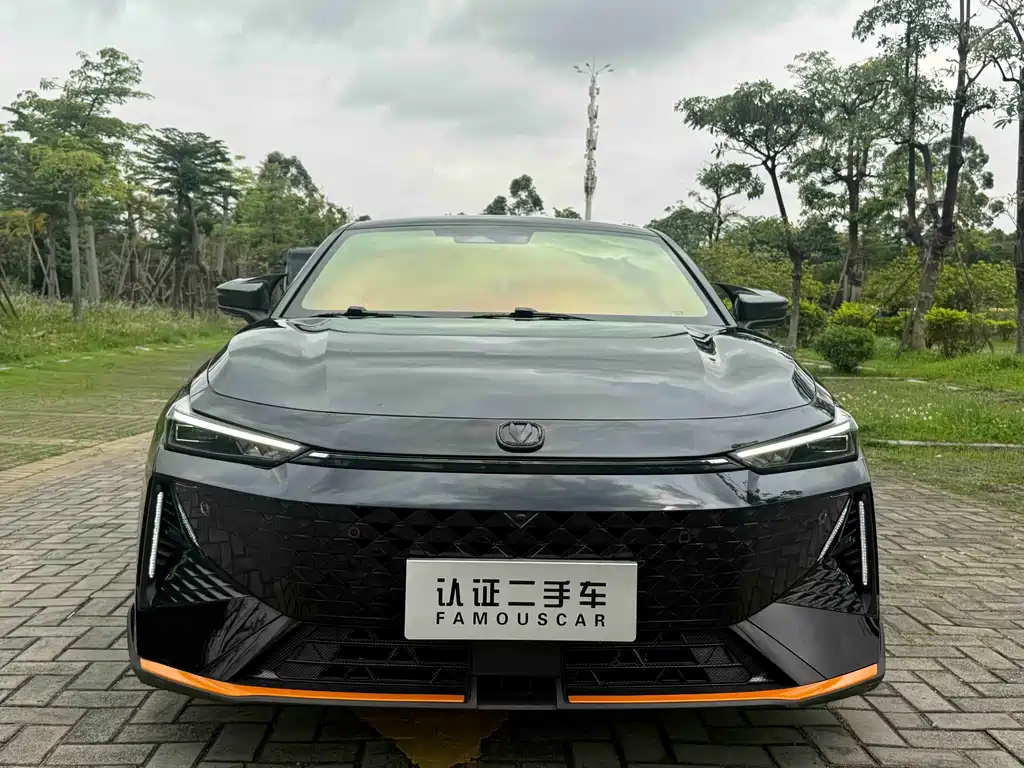 Changan UNI-V 2024