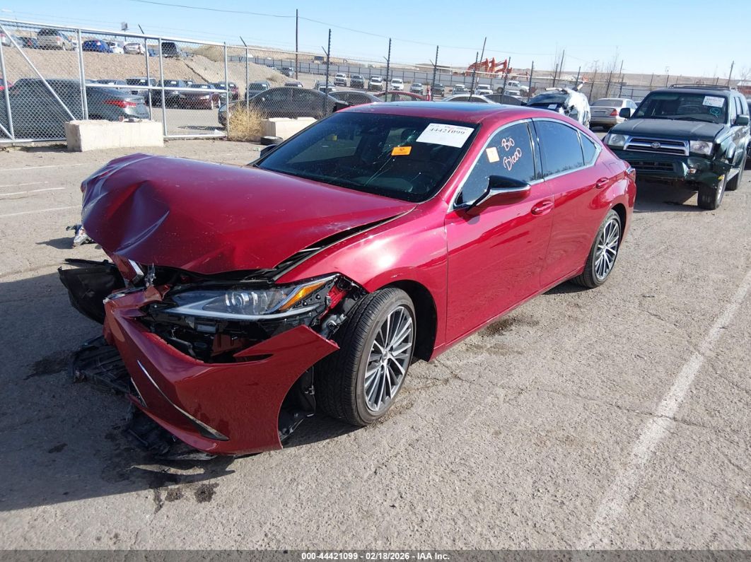 Lexus ES 2024