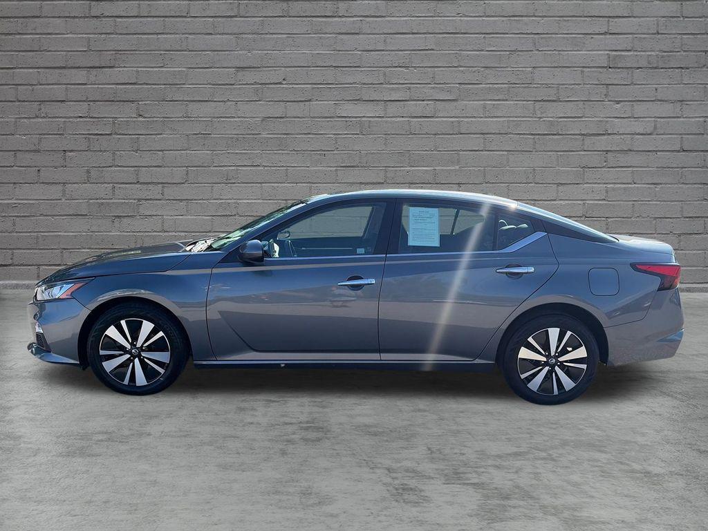 Nissan Altima 2021