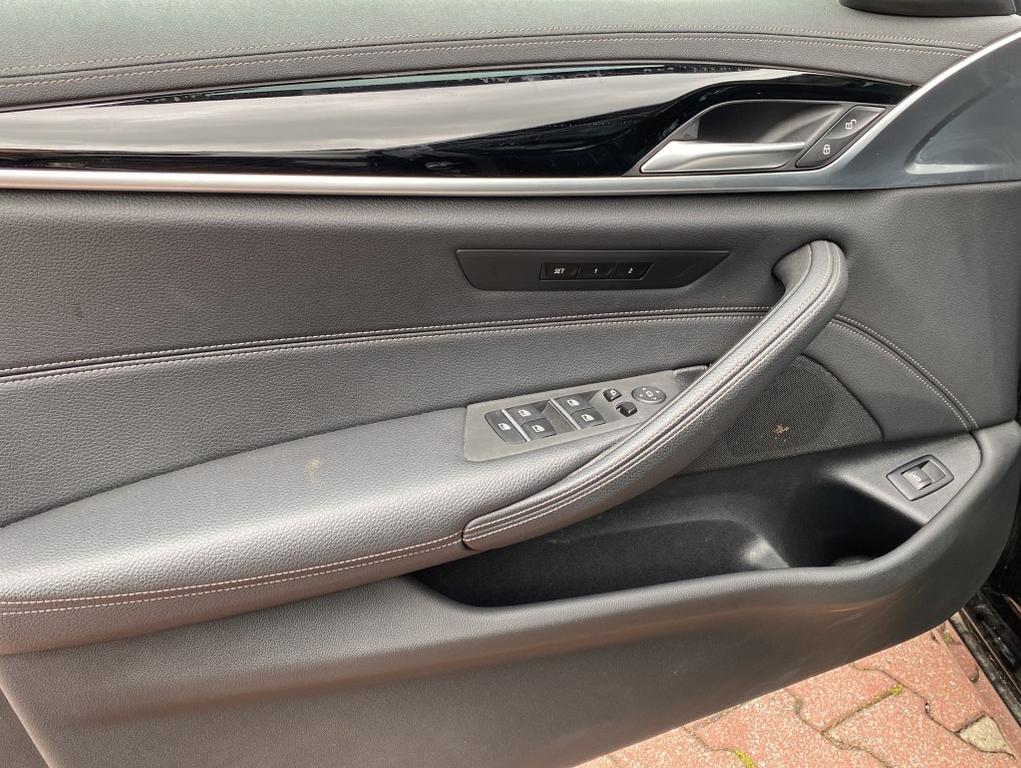 BMW 530 2023