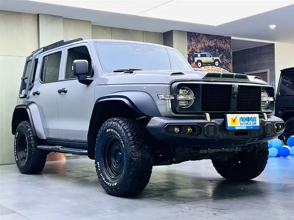 Tank 300 2022