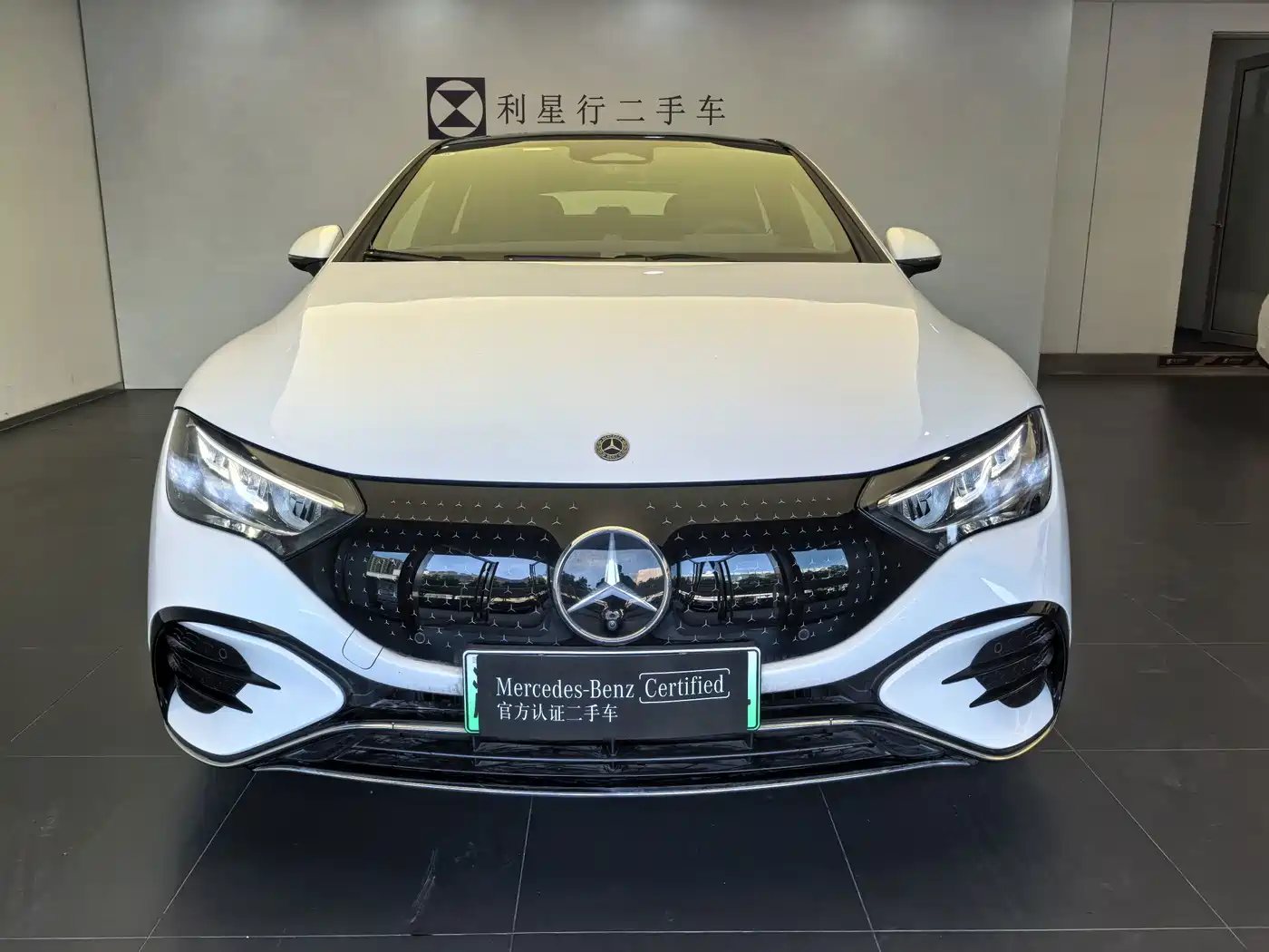 Mercedes-Benz EQE 2025