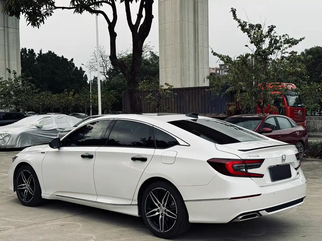 Honda Accord 2023