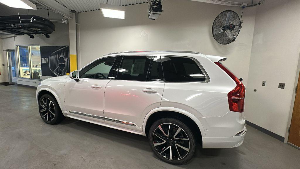 Volvo XC90 2023