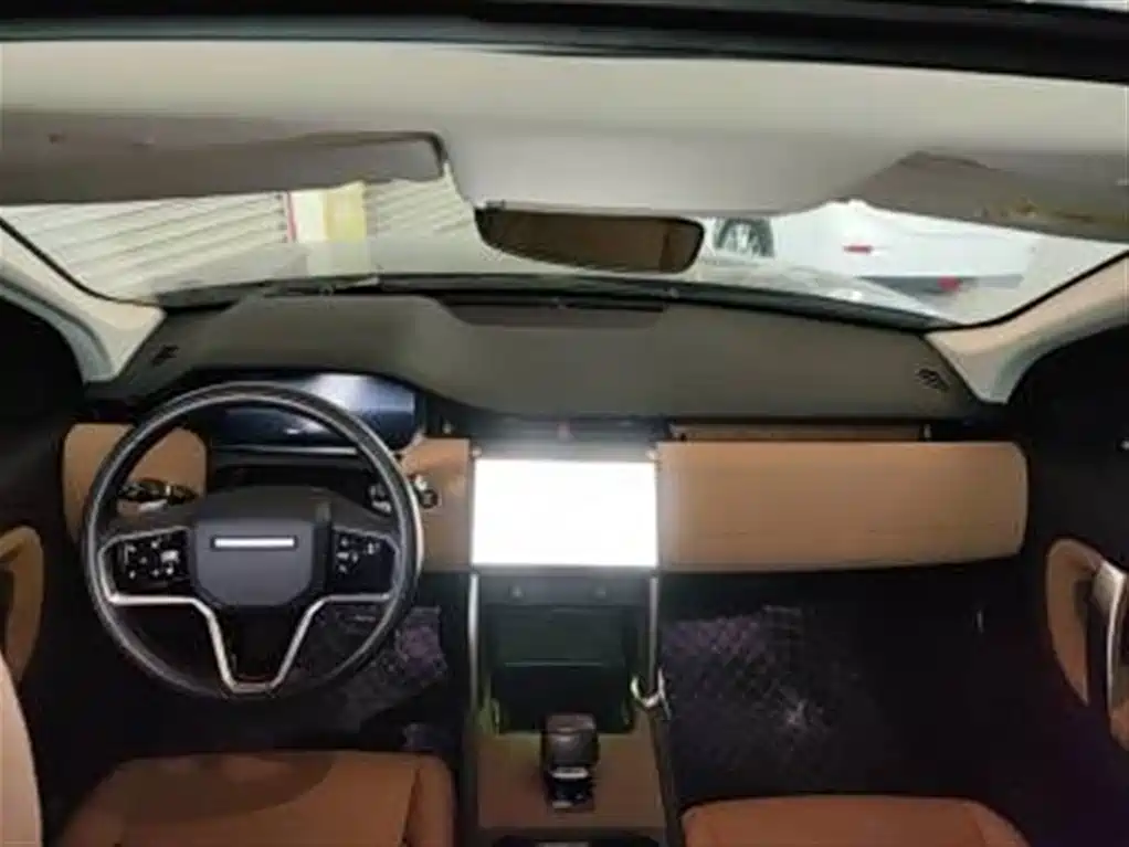 Land Rover Discovery Sport 2023