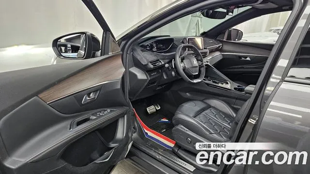 Peugeot 5008 2023