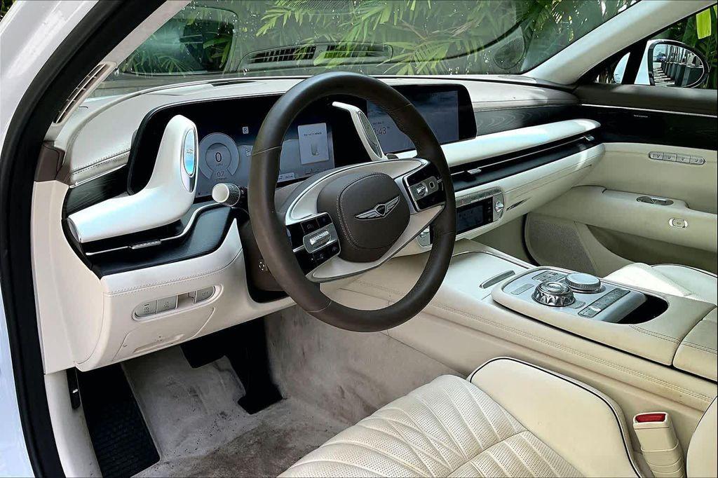 Genesis G90 2023
