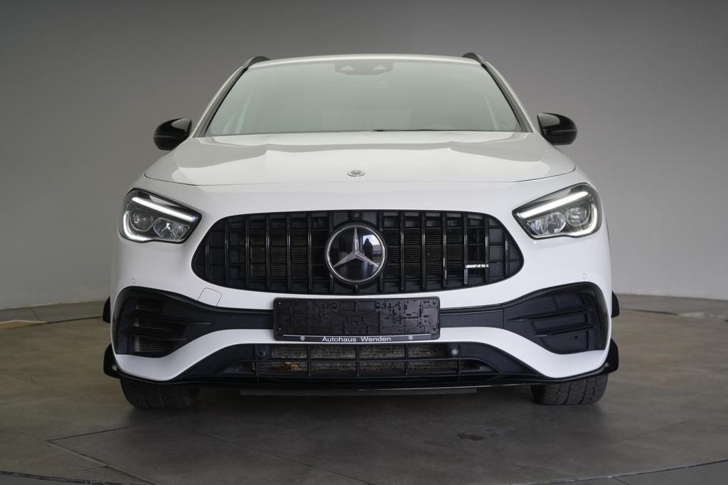 Mercedes-Benz GLA 45 AMG 2021
