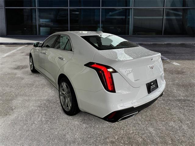 Cadillac CT4 2024