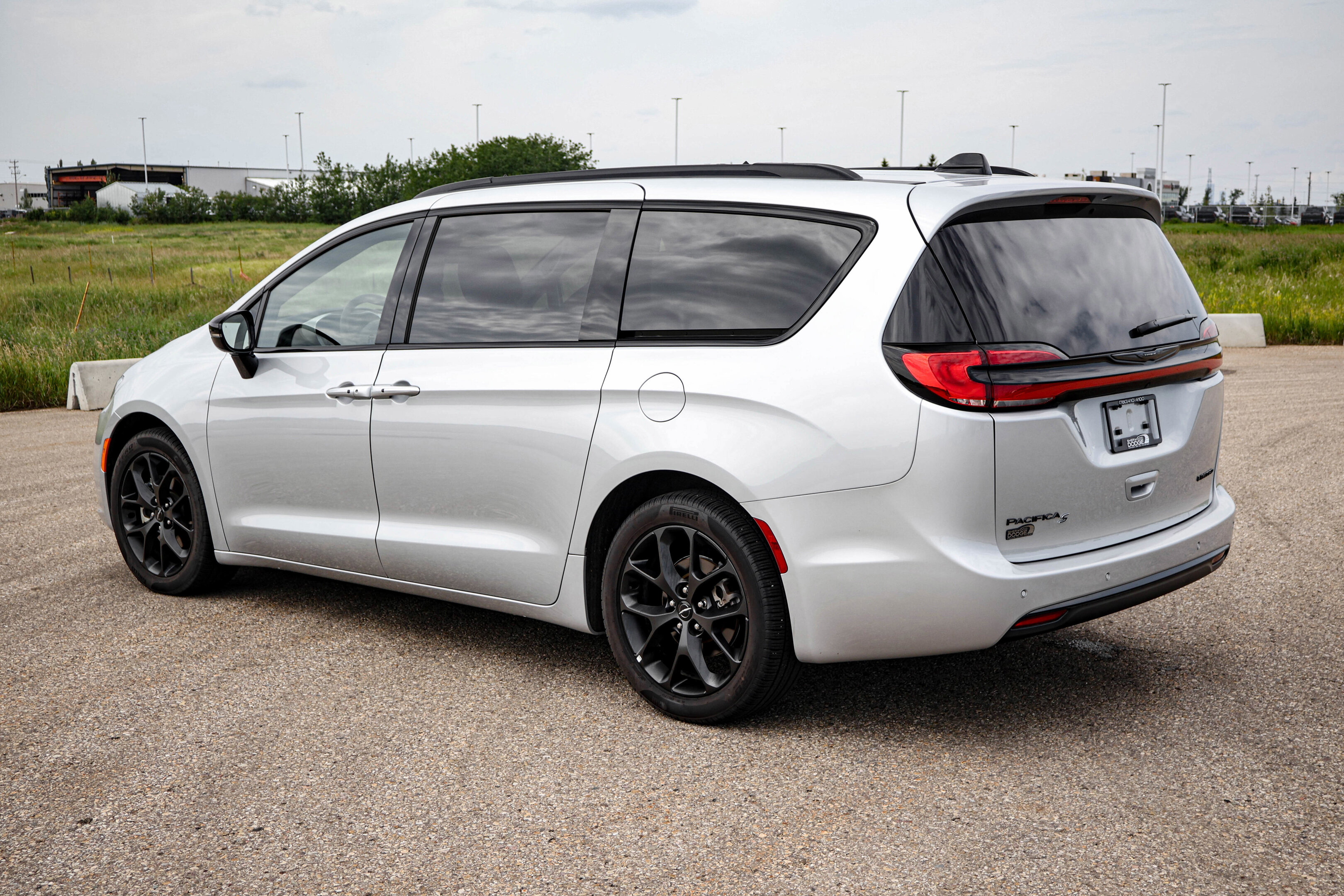 Chrysler Pacifica 2024
