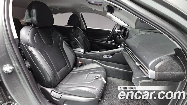 Hyundai Avante 2022