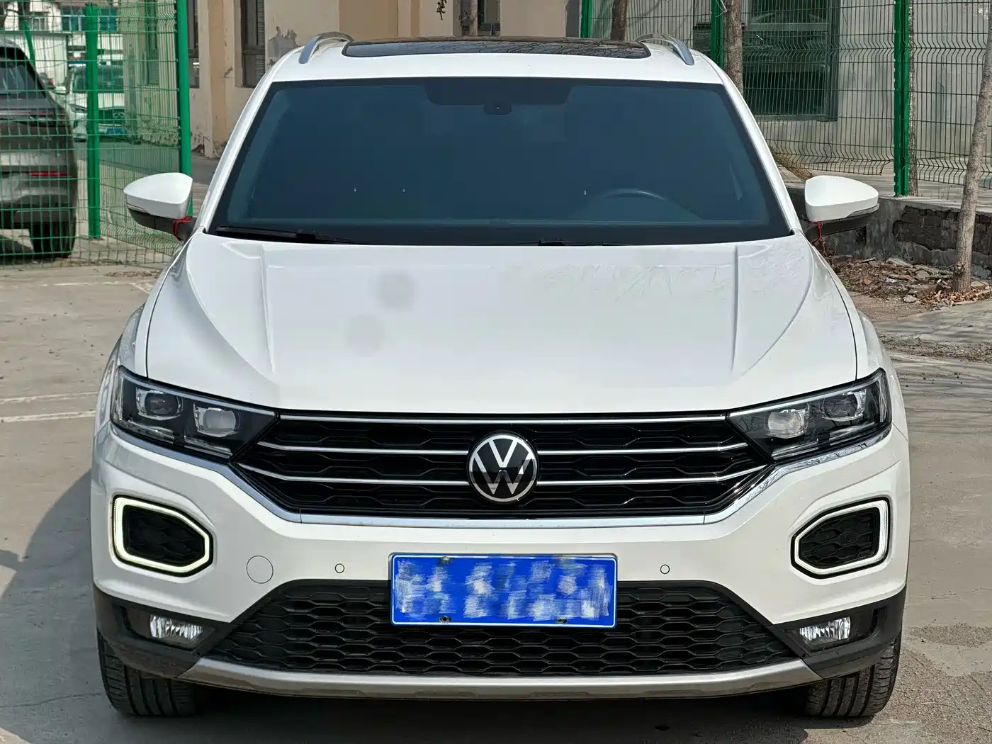 Volkswagen T-Roc 2023
