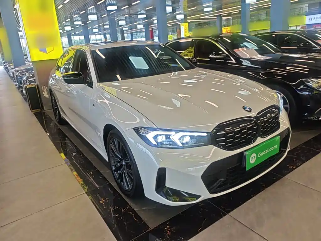 BMW 3 серии 2024
