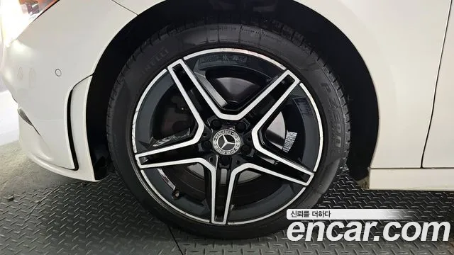 Mercedes-Benz CLA 2020