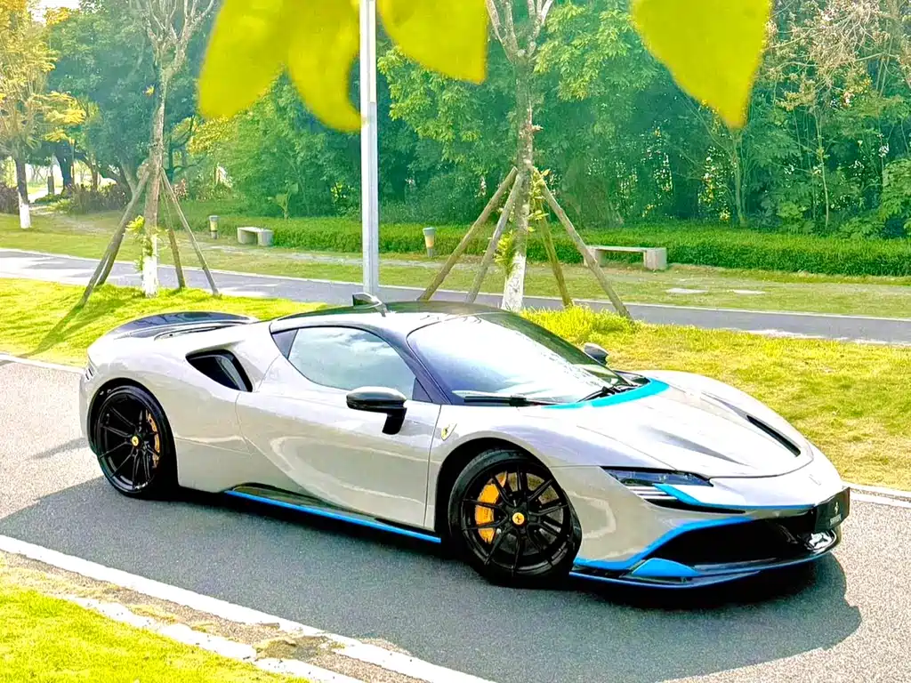 Ferrari SF90 2022
