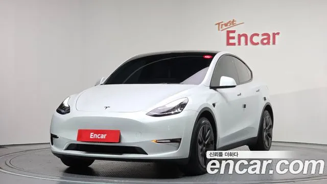 Tesla Model Y 2022