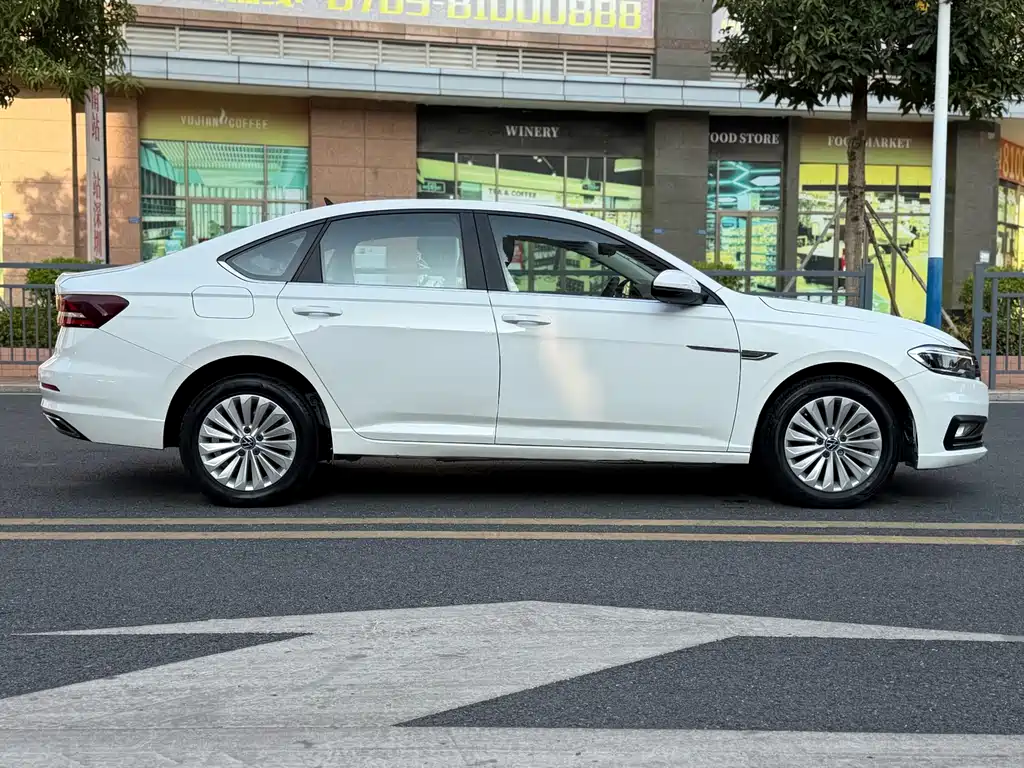 Volkswagen Lavida 2021