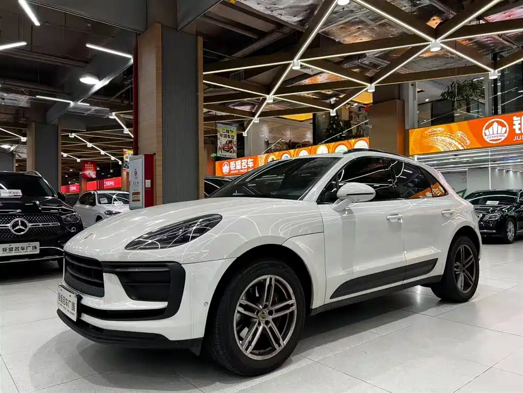 Porsche Macan 2022