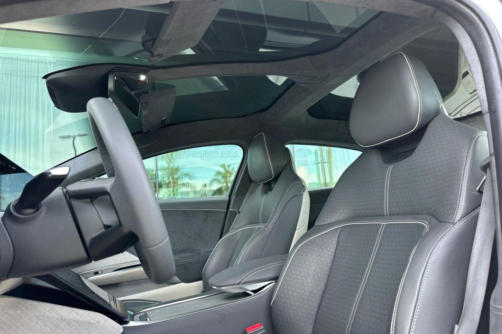 Lucid Air 2022