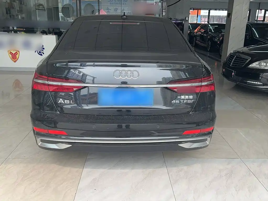 Audi A6 2024