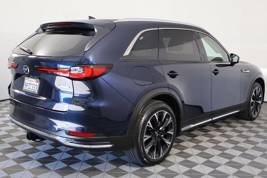 Mazda CX-90 2025