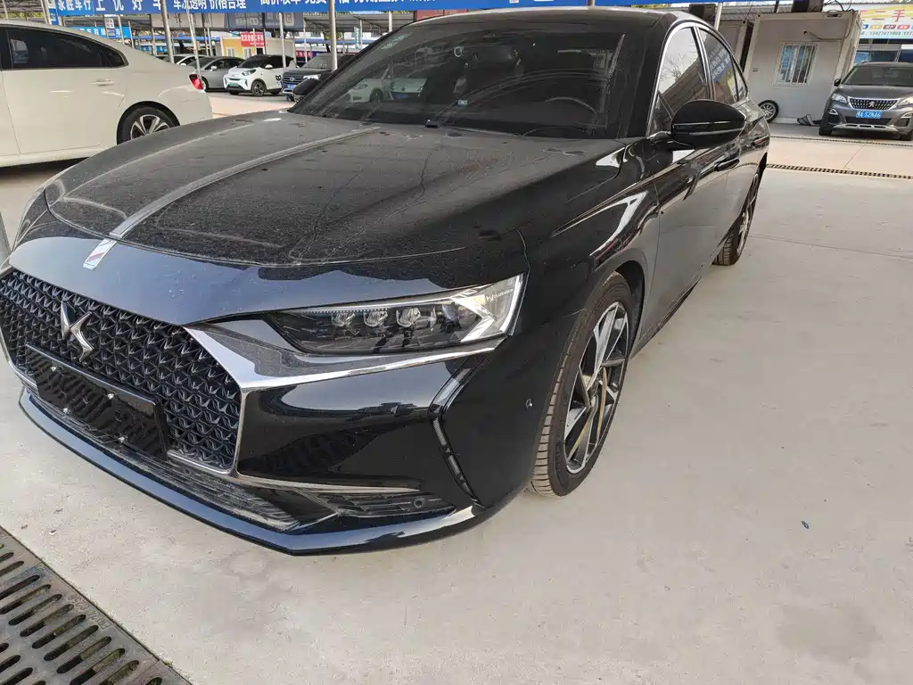 DS 9 2021