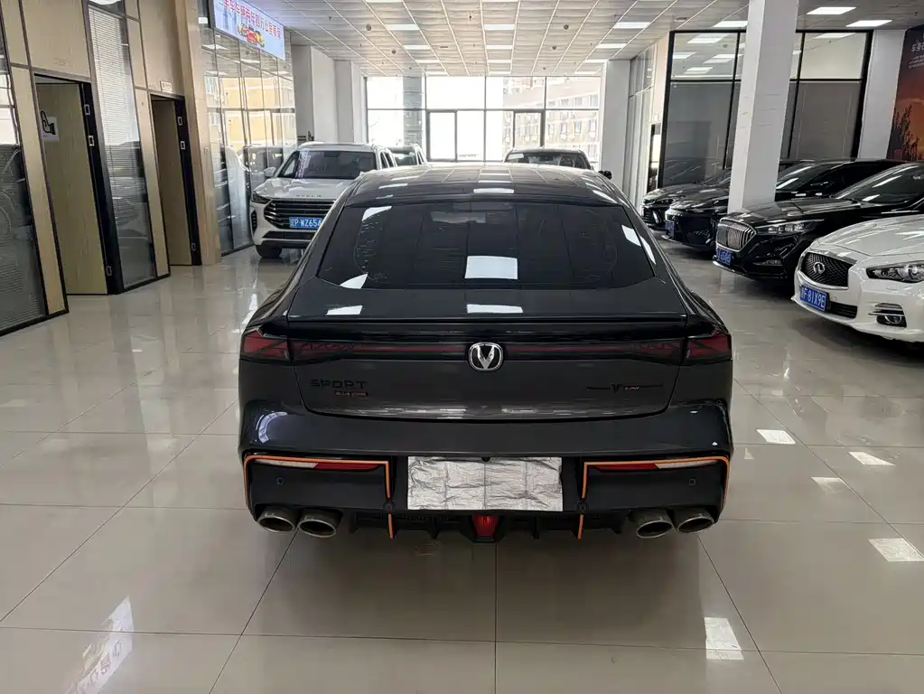 Changan UNI-V 2024