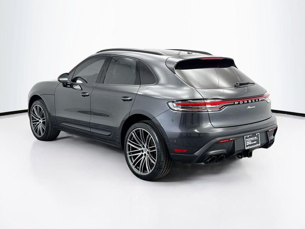 Porsche Macan 2024