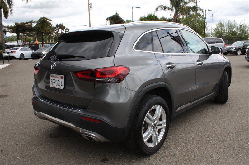 Mercedes-Benz GLA 250 2023