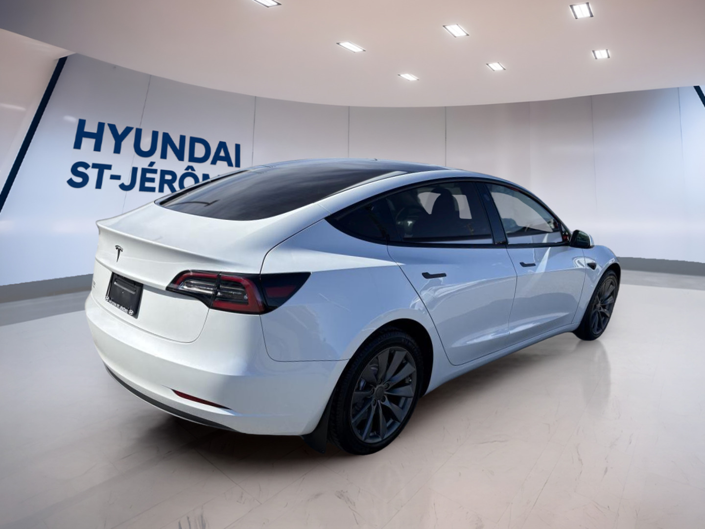Tesla Model 3 2023
