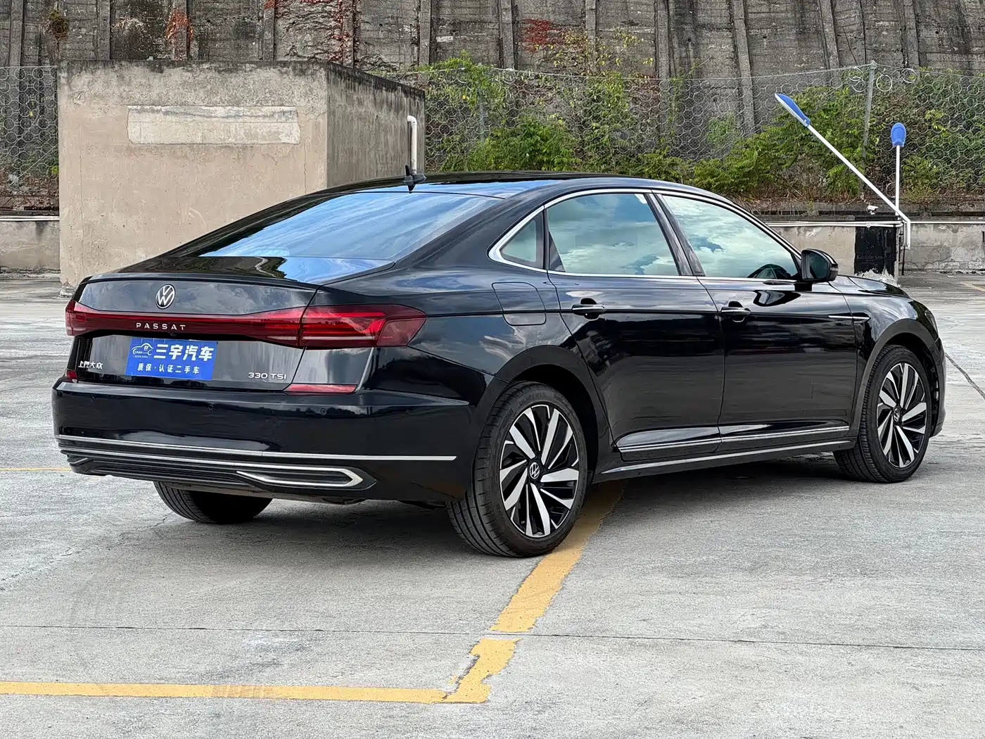 Volkswagen Passat 2023