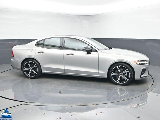 Volvo S60 2024