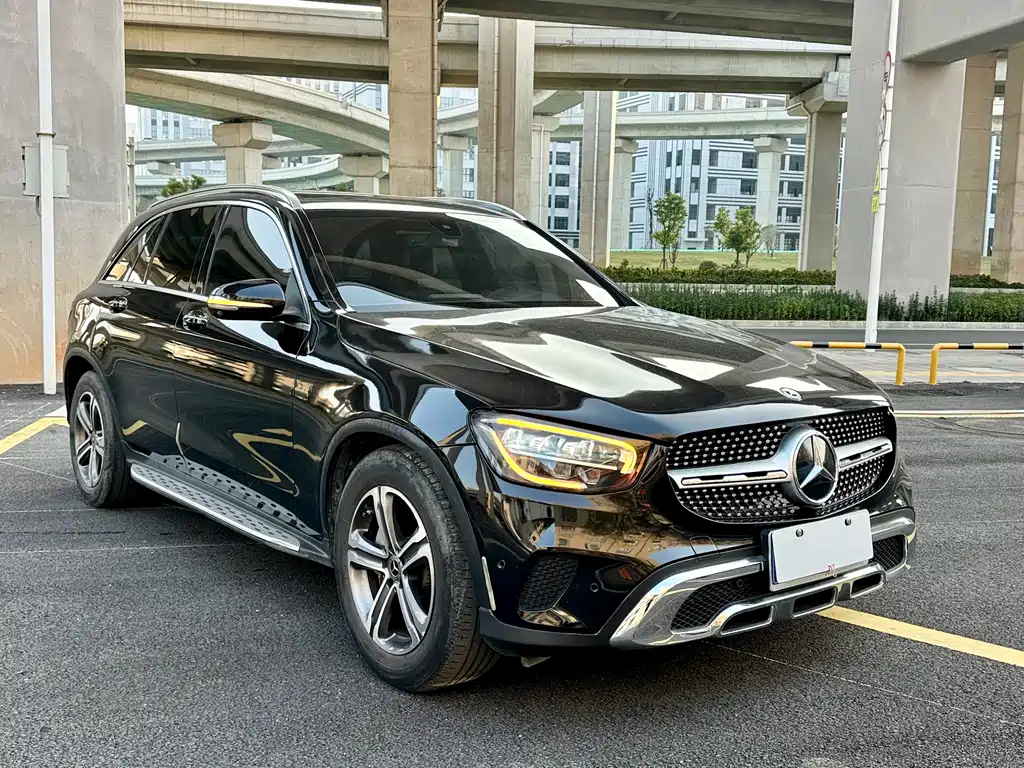 Mercedes-Benz GLC 2021