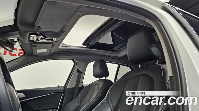 BMW 1 серии 2021