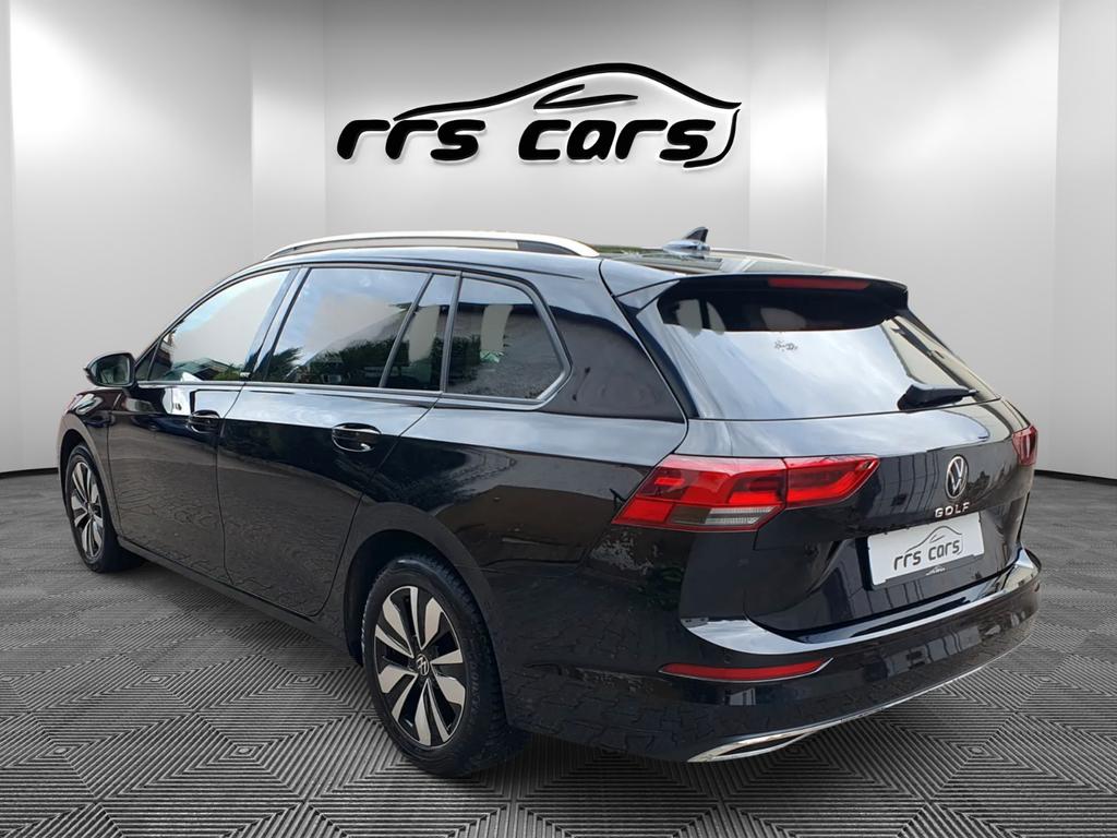 Volkswagen Golf 2024