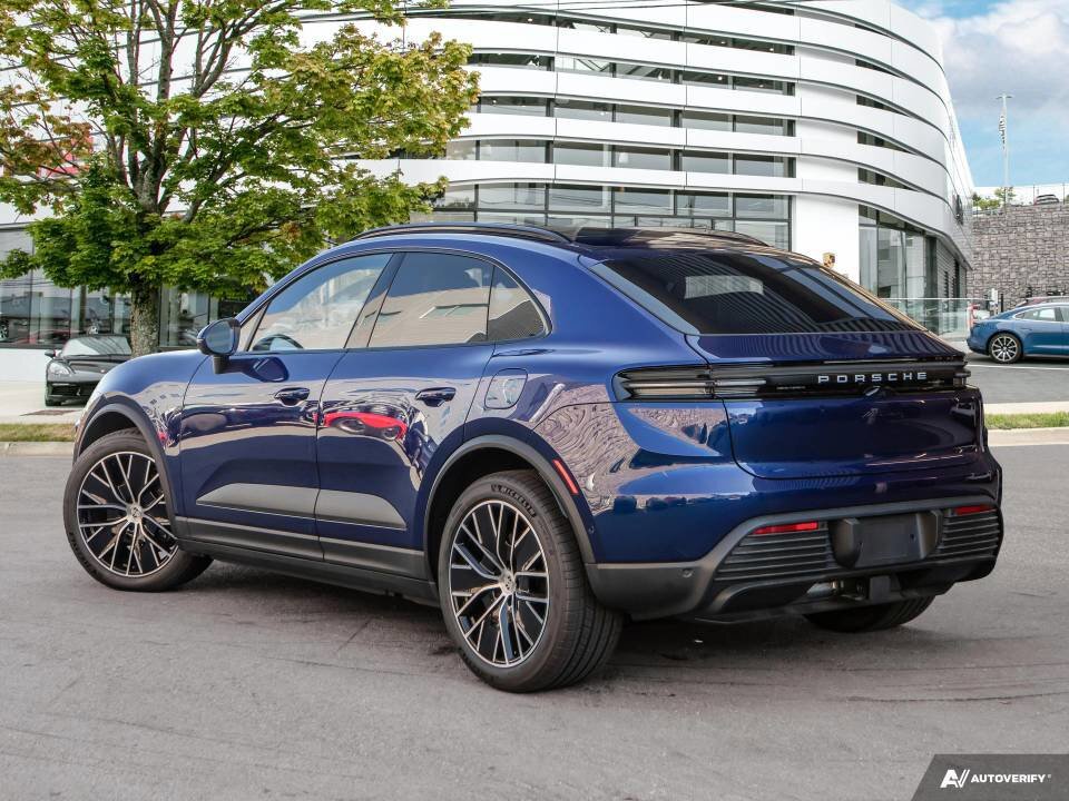 Porsche Macan 2024