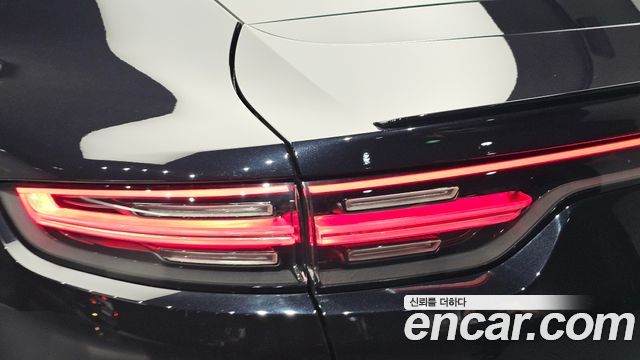 Porsche Cayenne 2021