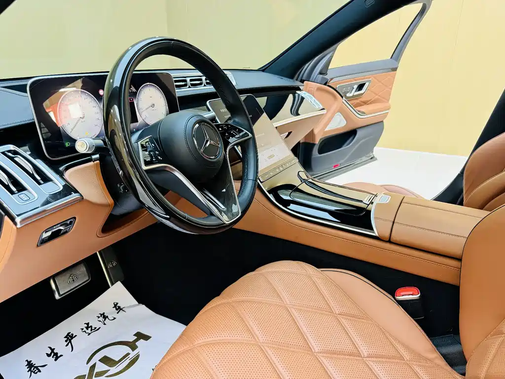 Mercedes-Benz Maybach S-Класс 2024