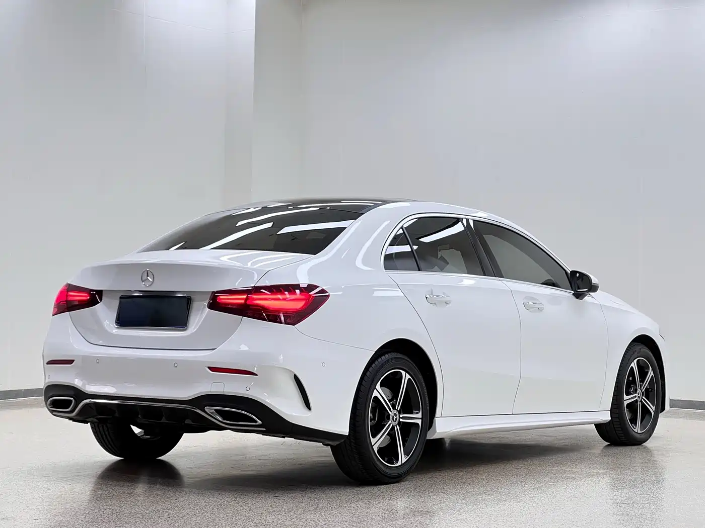 Mercedes-Benz A-Класс 2023