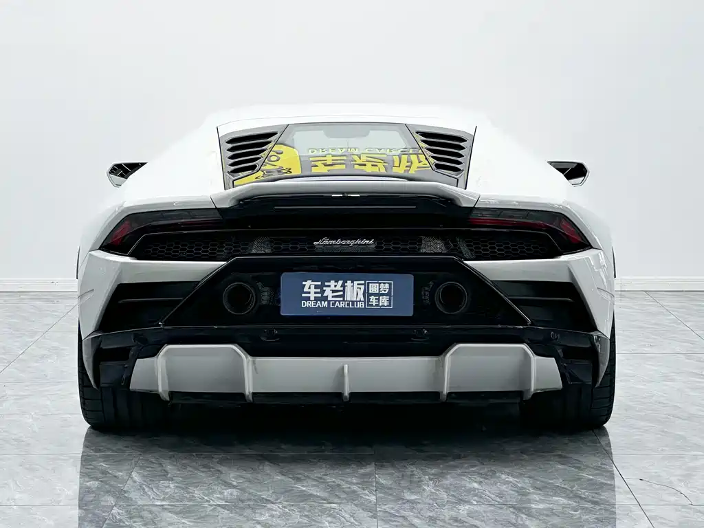 Lamborghini Huracán 2023