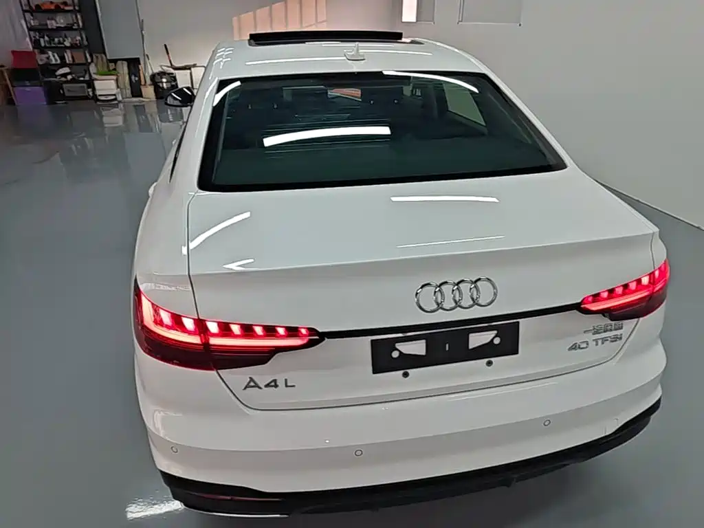 Audi A4 2022
