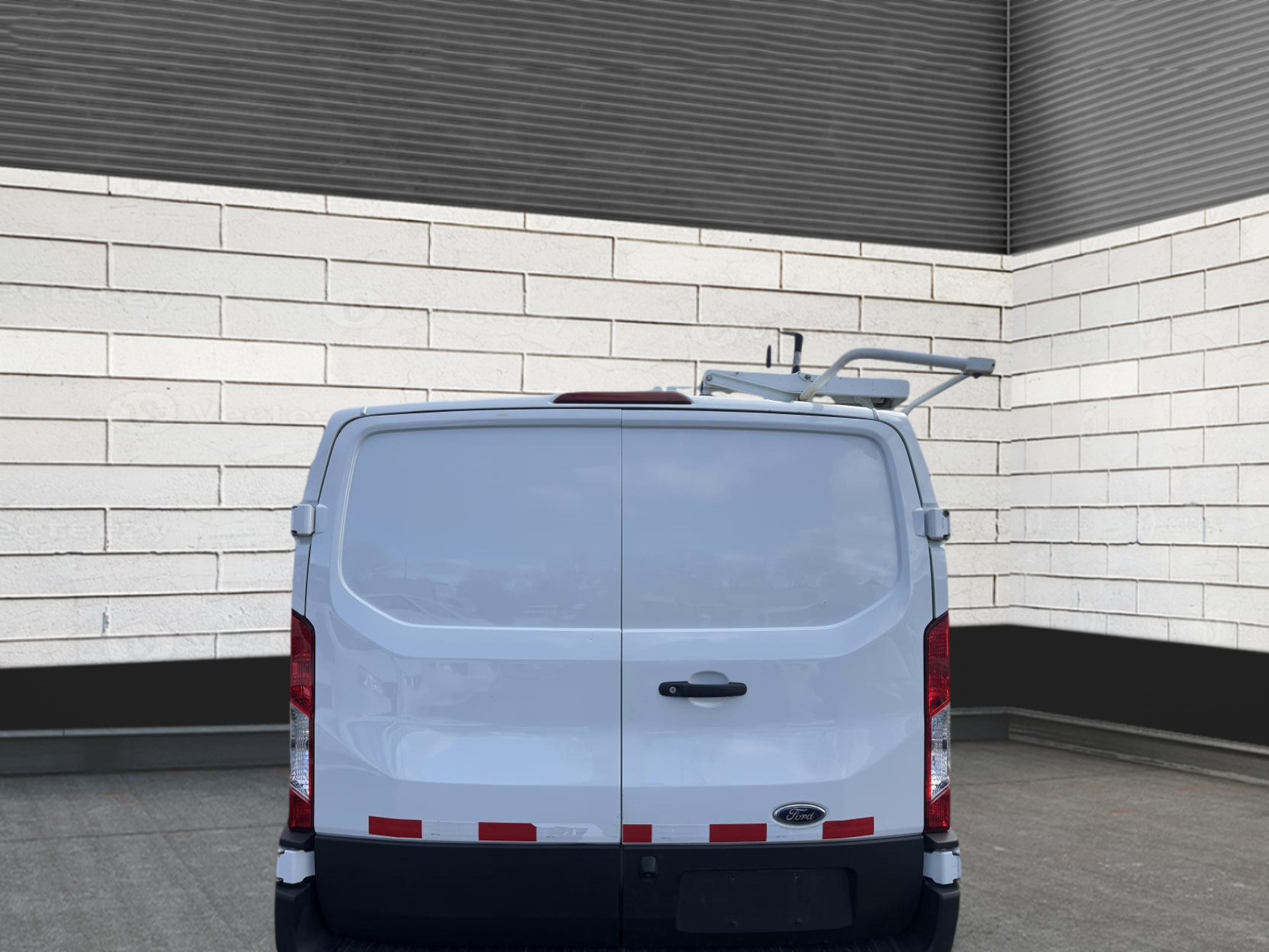 Ford Transit 2021