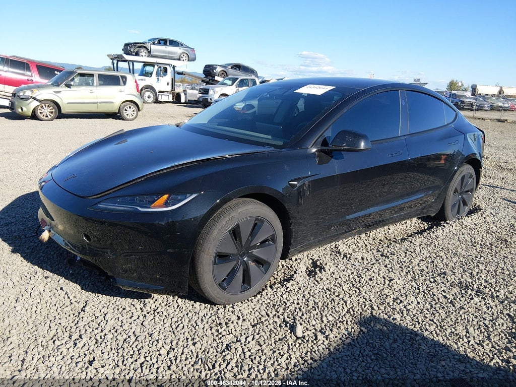 Tesla Model 3 2025