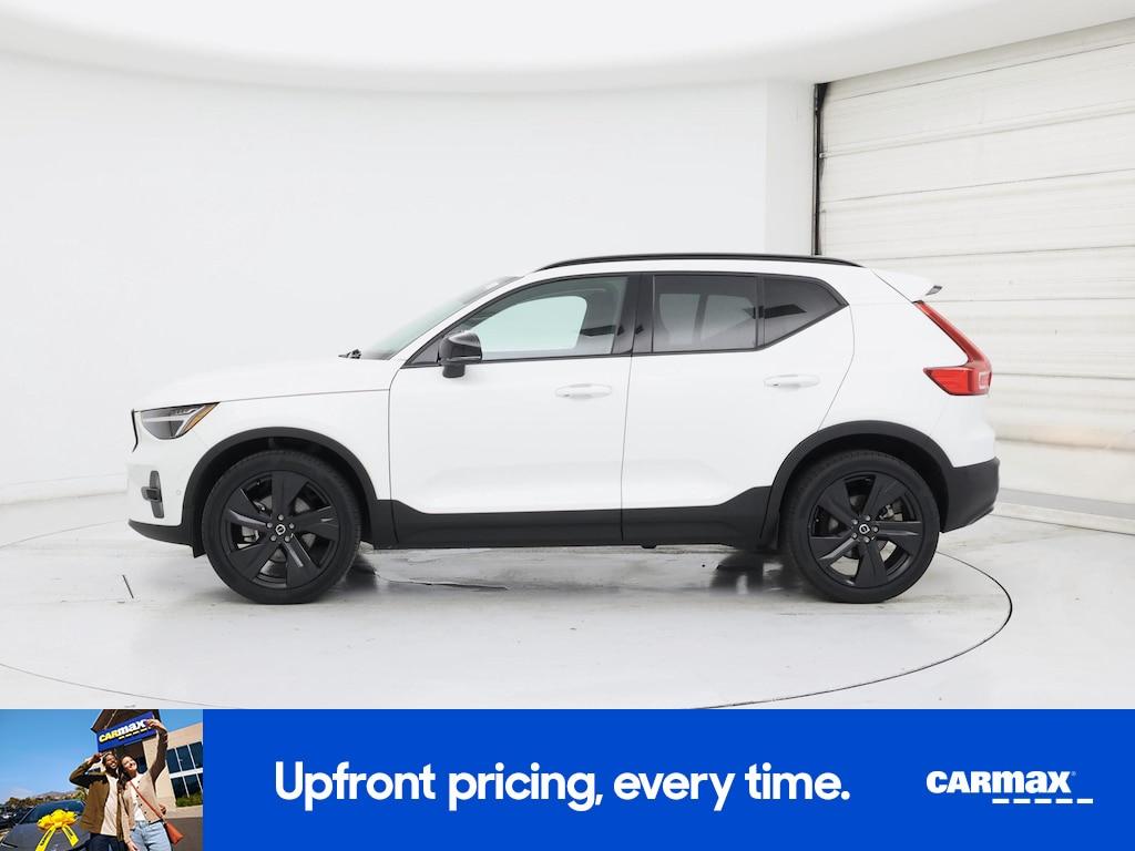 Volvo XC40 2023