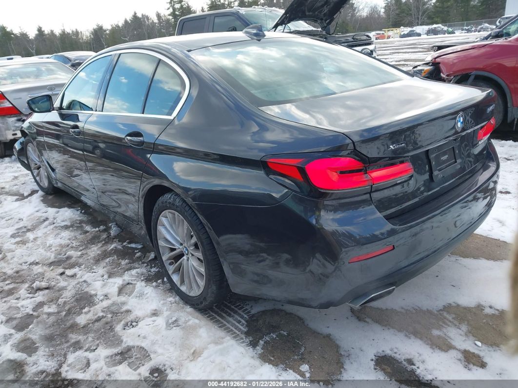 BMW 540 2021
